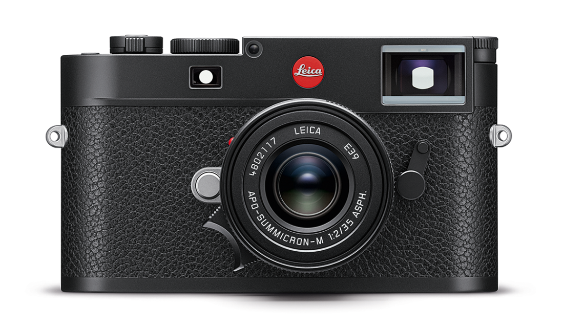 Leica M11 black with 35mm APO